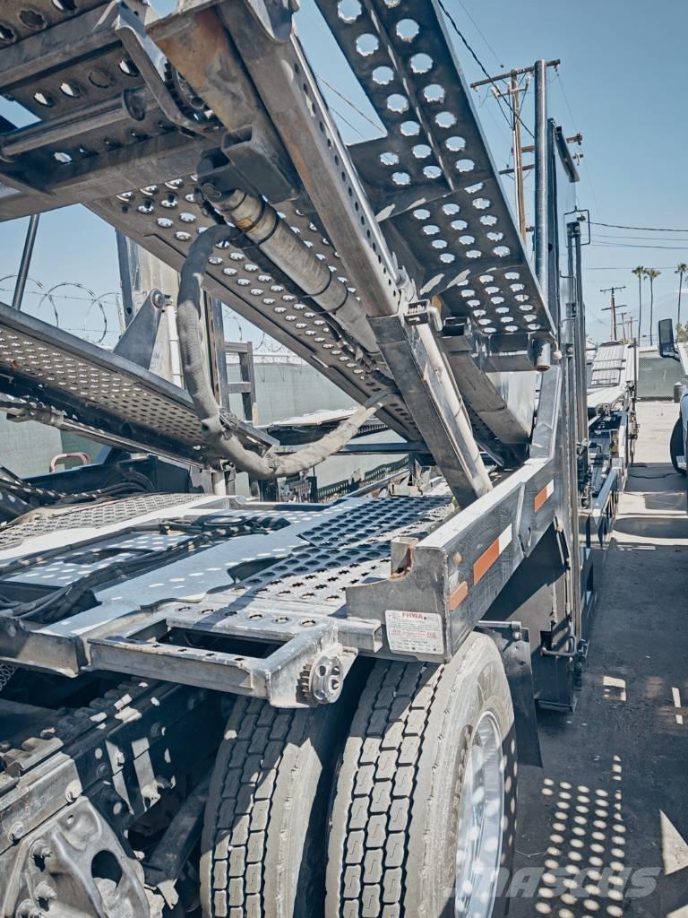 Peterbilt 579 Oprijwagen