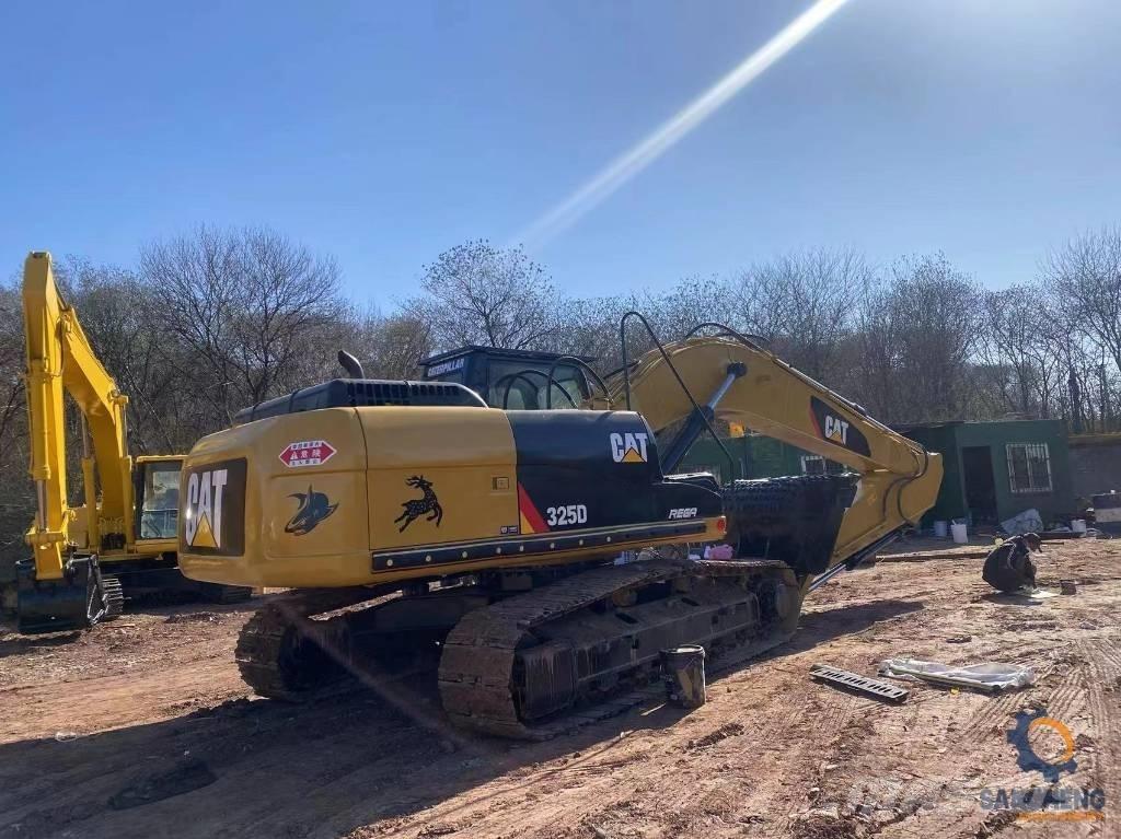 CAT 325D Rupsgraafmachines