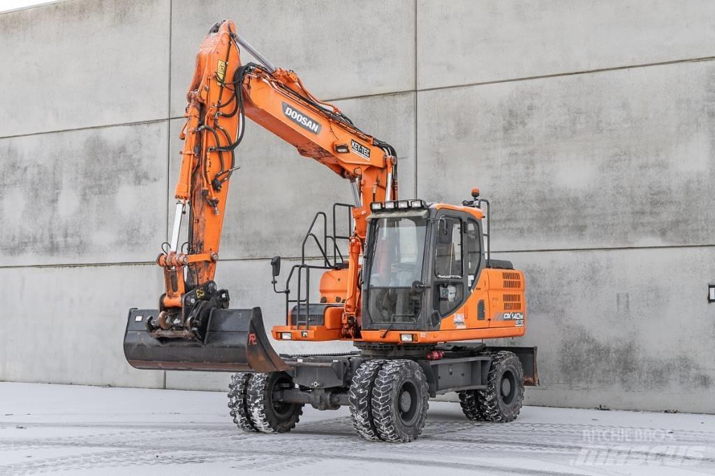 Doosan DX 140 W-3 Wielgraafmachines