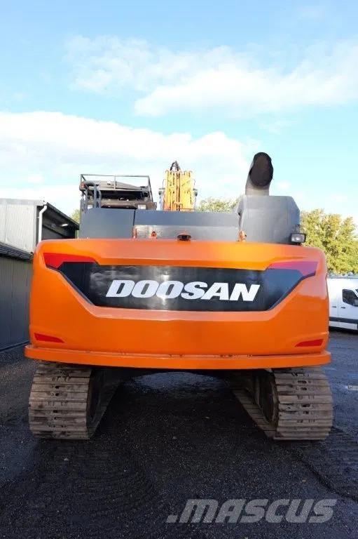Doosan DX300LC Rupsgraafmachines