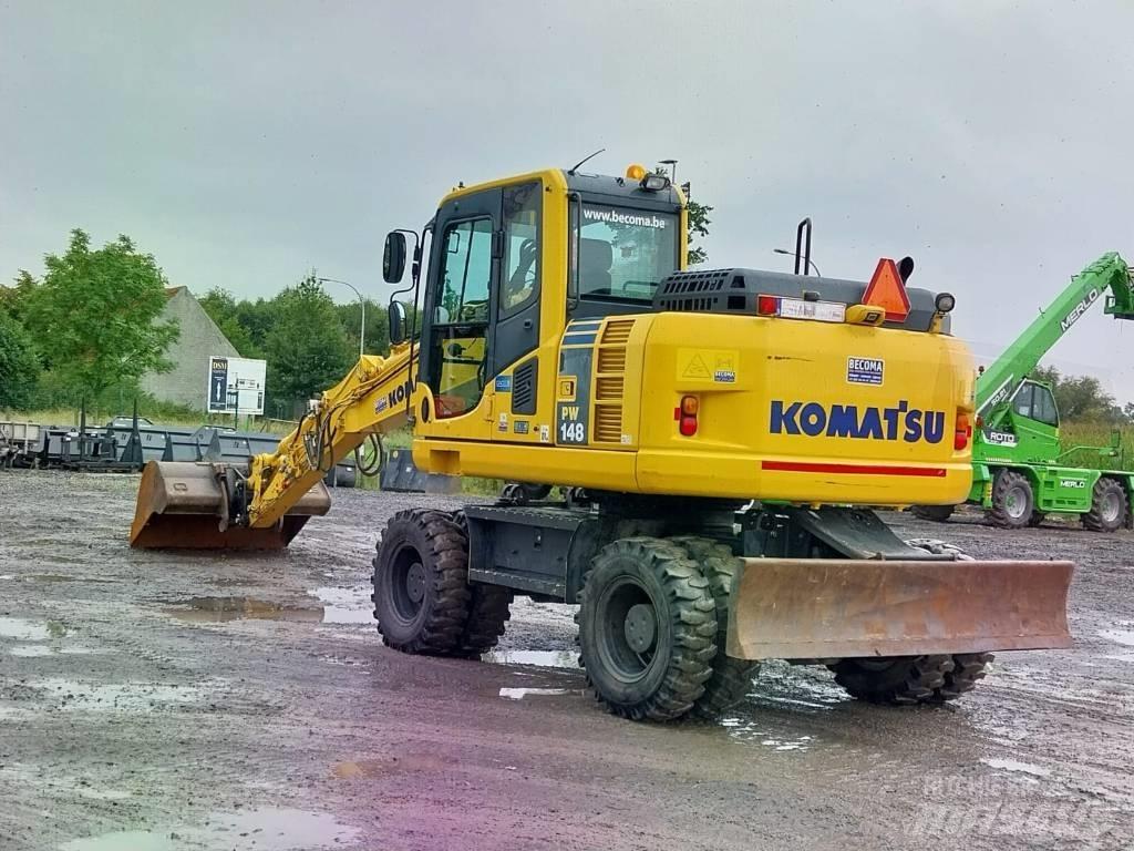 Komatsu PW 148-8 Wielgraafmachines