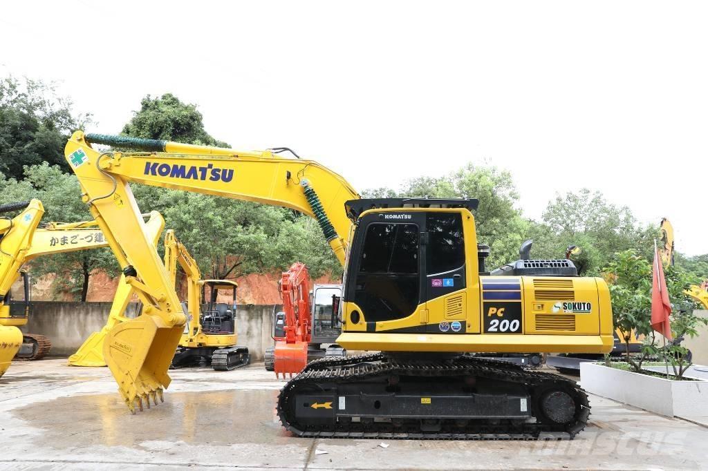 Komatsu PC 200-8 Minigraafmachines < 7t