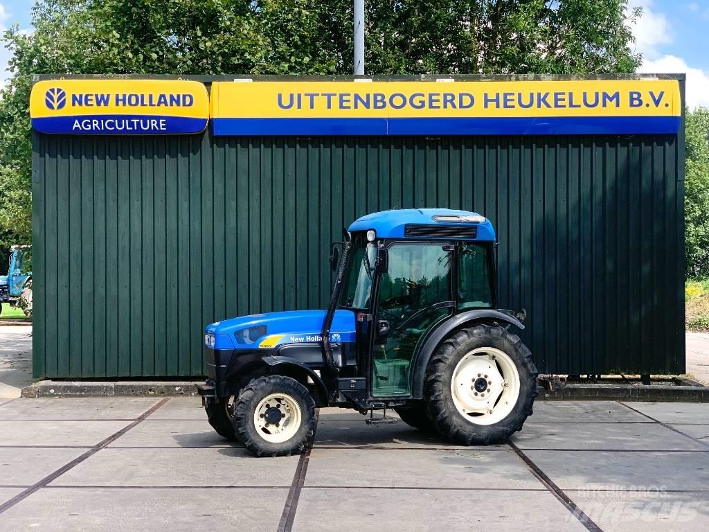 New Holland TN95VA Tractoren