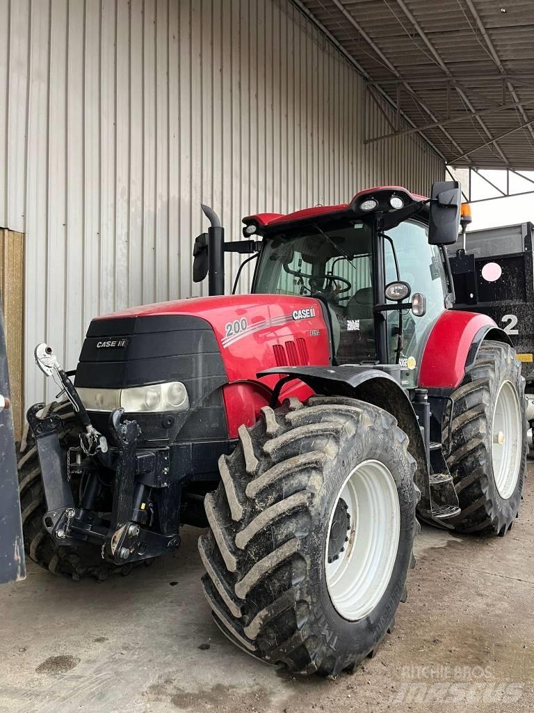 CASE PUMA 200 Tractoren