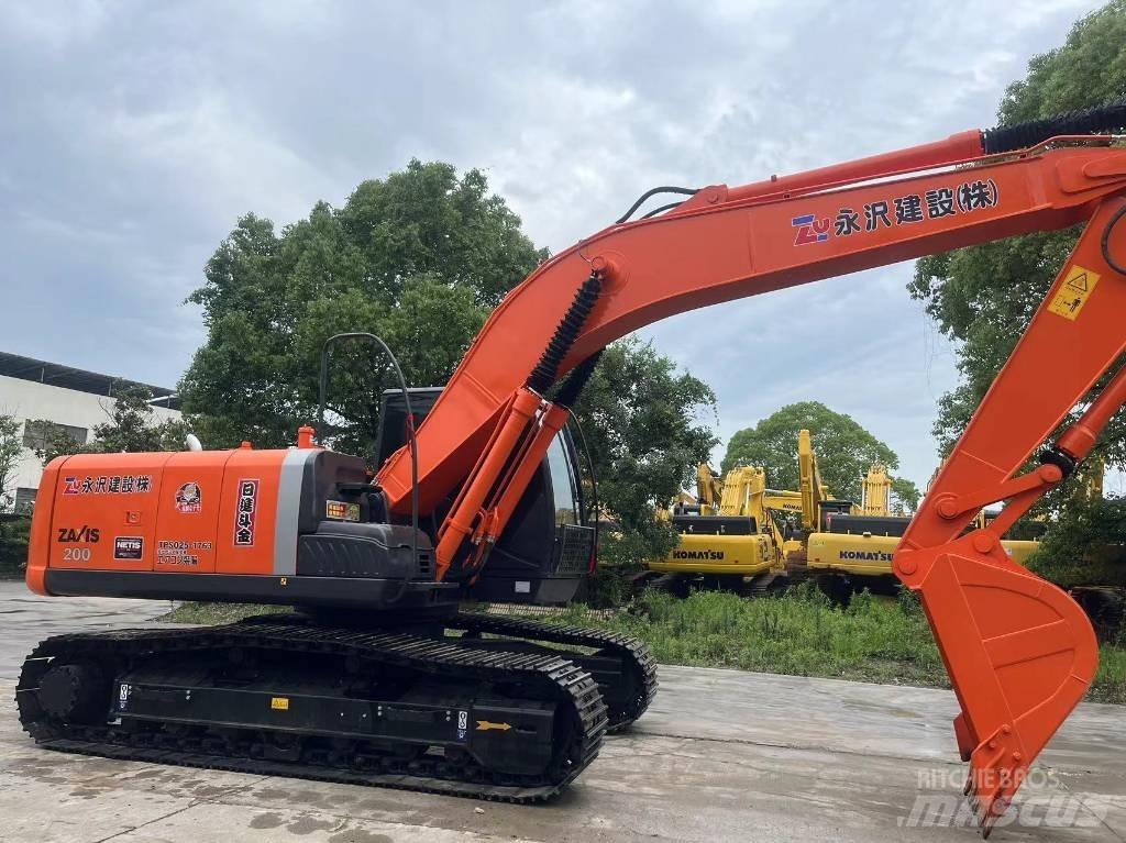 Hitachi ZX 200 Rupsgraafmachines