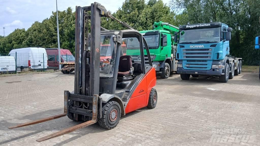 Linde H 25 D Diesel heftrucks