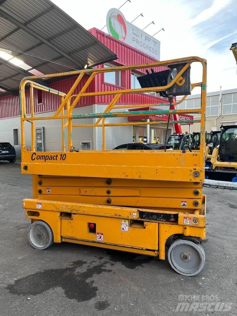 Haulotte Compact 10 Schaarhoogwerkers