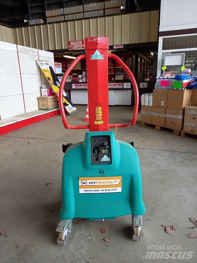 Manitou EB500 Stapelaar meeloop