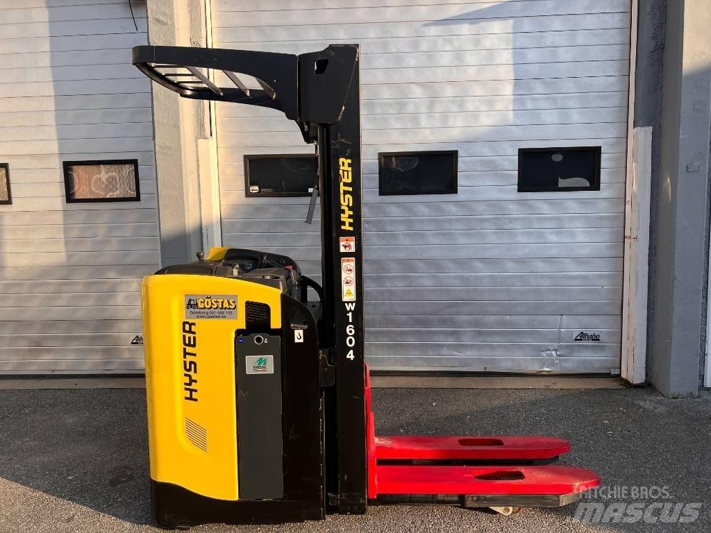 Hyster RS1.6 Zelfrijdende stapelaars