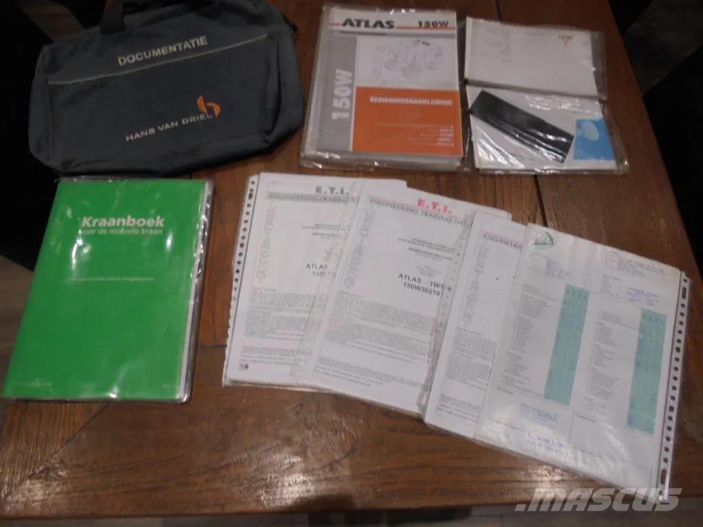 Atlas 150W Wielgraafmachines