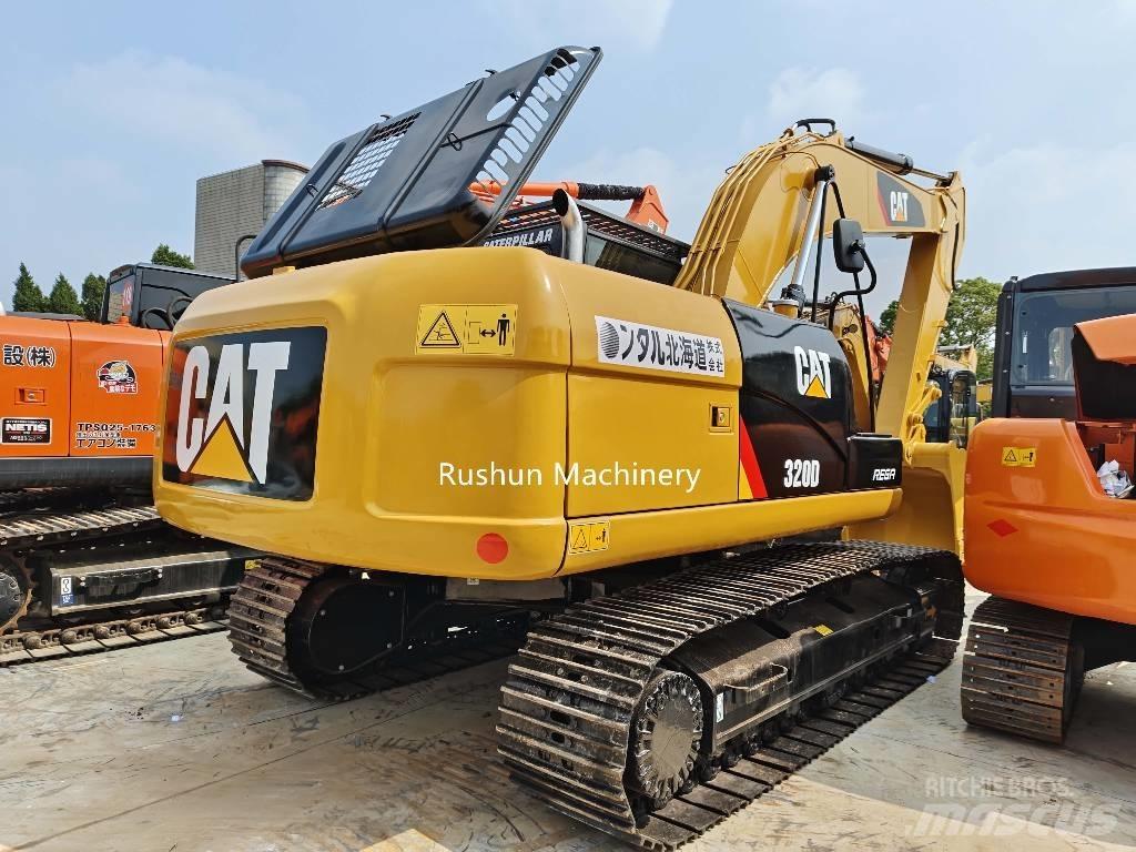 CAT 320D Rupsgraafmachines