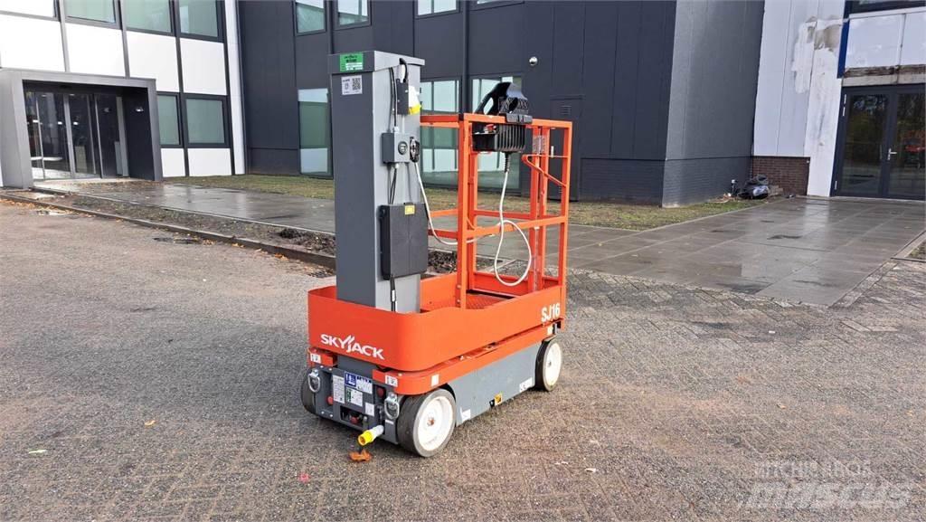 SkyJack SJ16 Andere liften en hoogwerkers