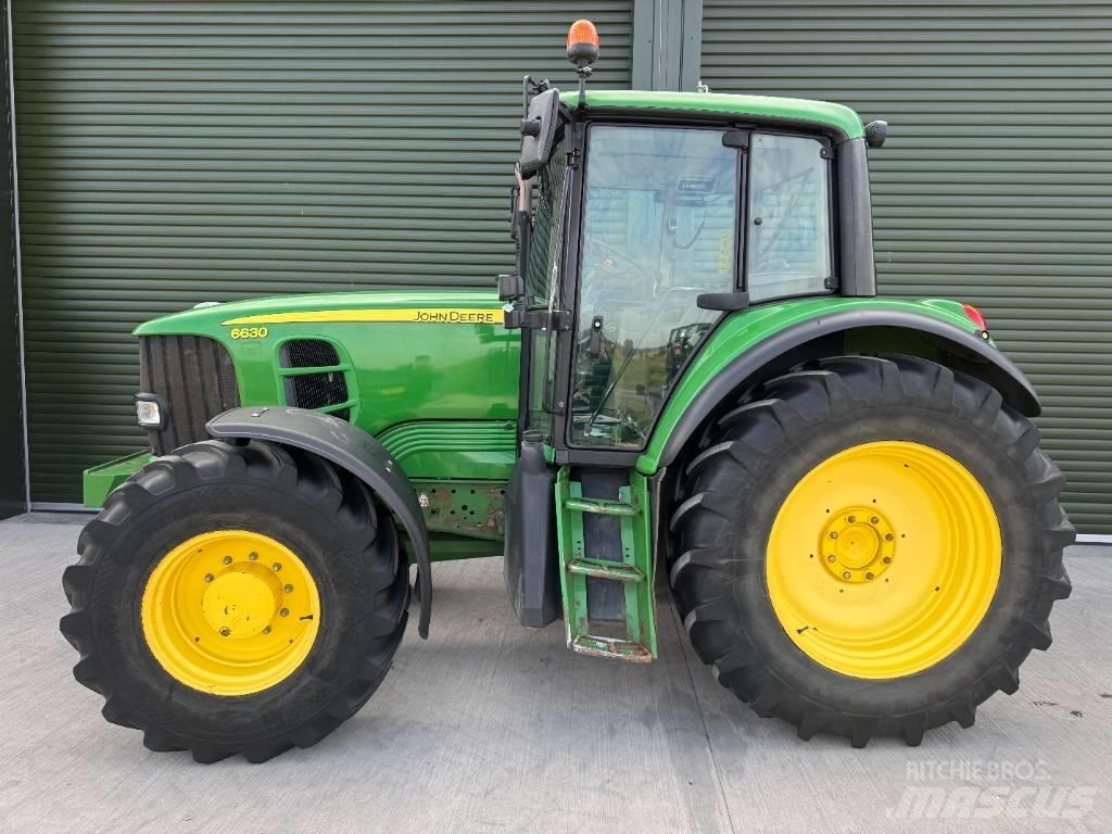 John Deere 6630 Tractoren