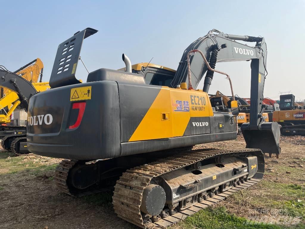 Volvo EC 210 Rupsgraafmachines