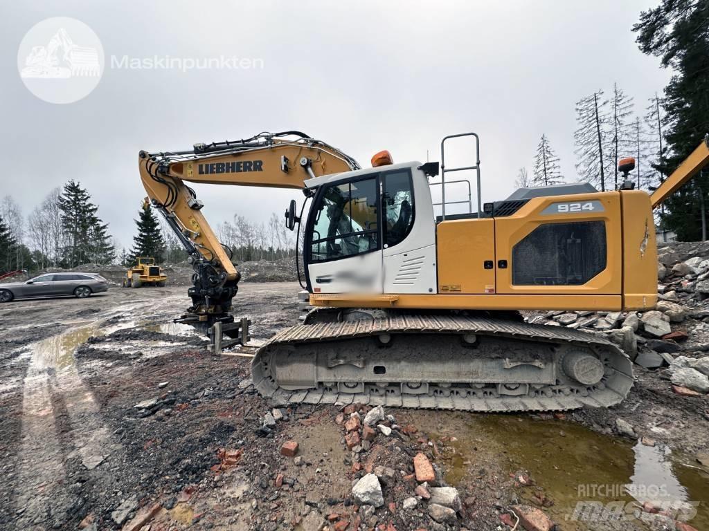 Liebherr R 924 LC Rupsgraafmachines