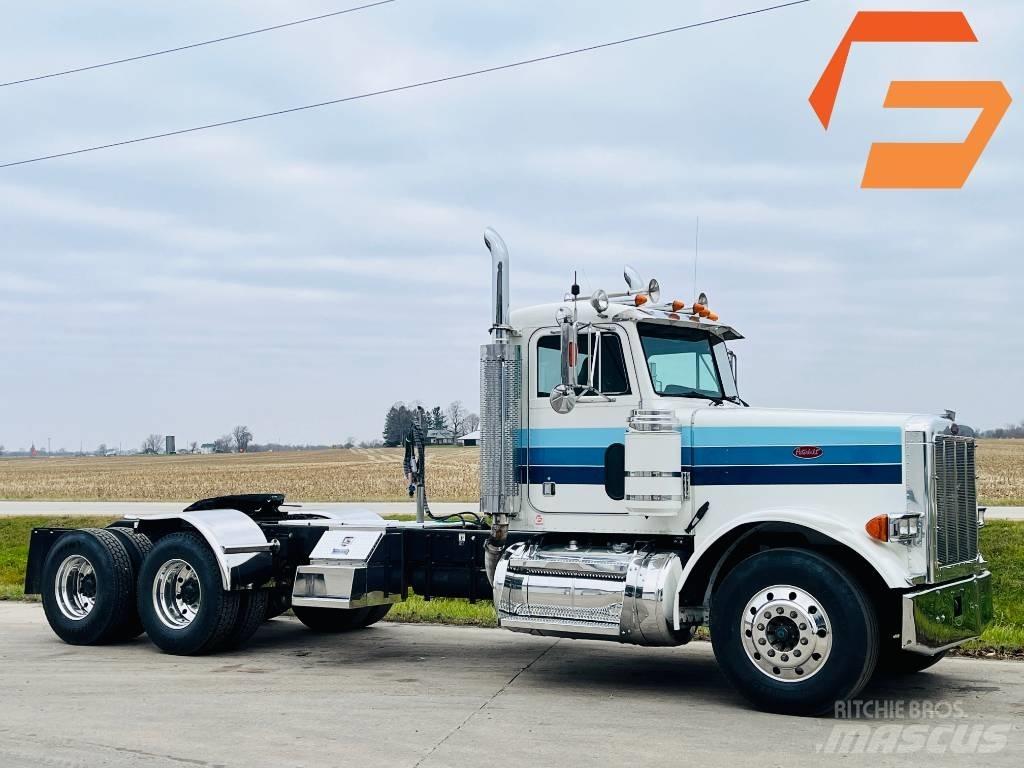 Peterbilt 379 Trekkers