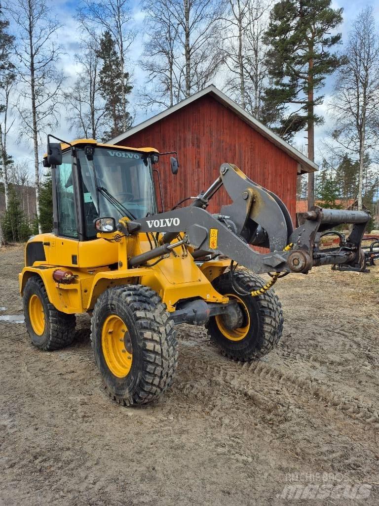 Volvo L 30 G Wielladers