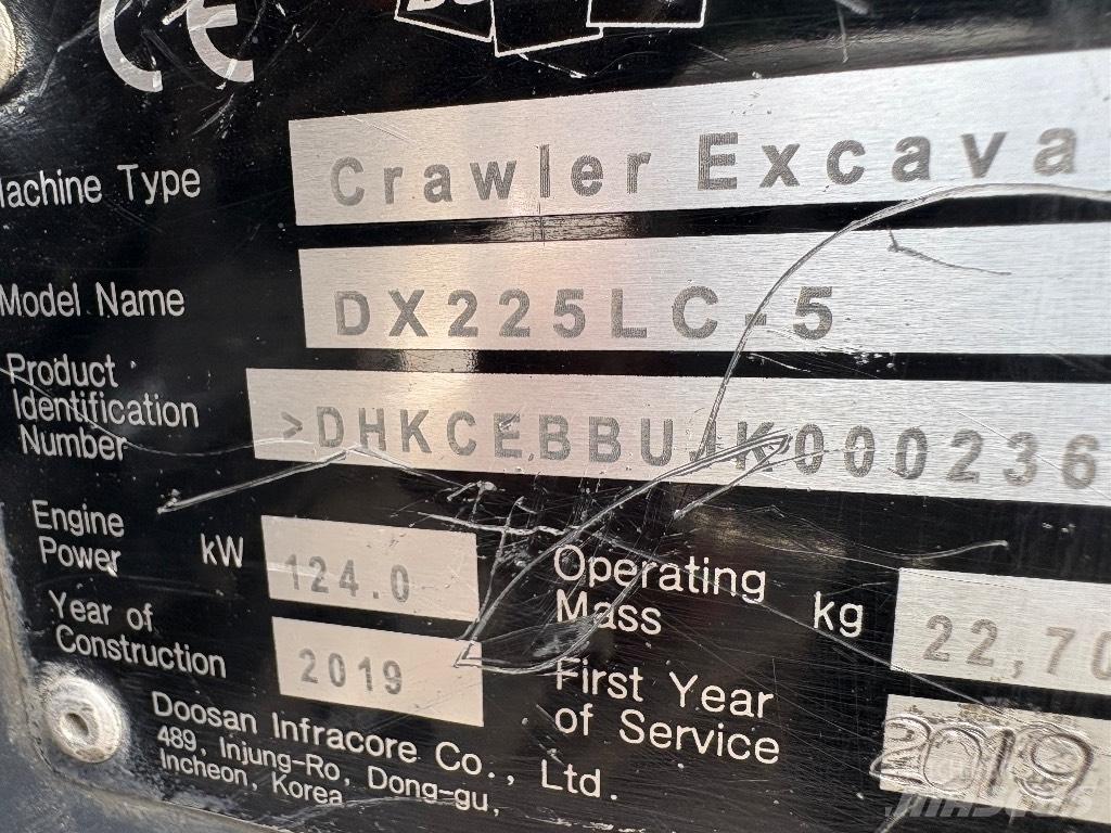 Doosan DX 225 LC-5 Rupsgraafmachines