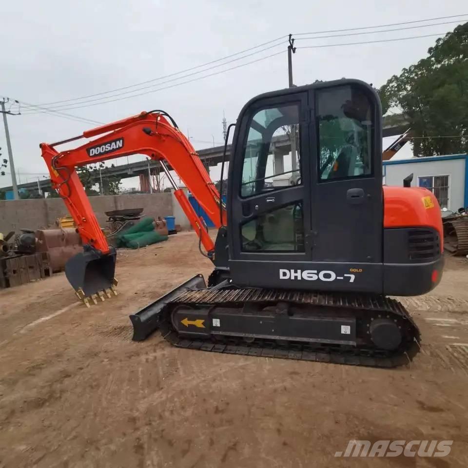 Doosan DH60-7 Minigraafmachines < 7t