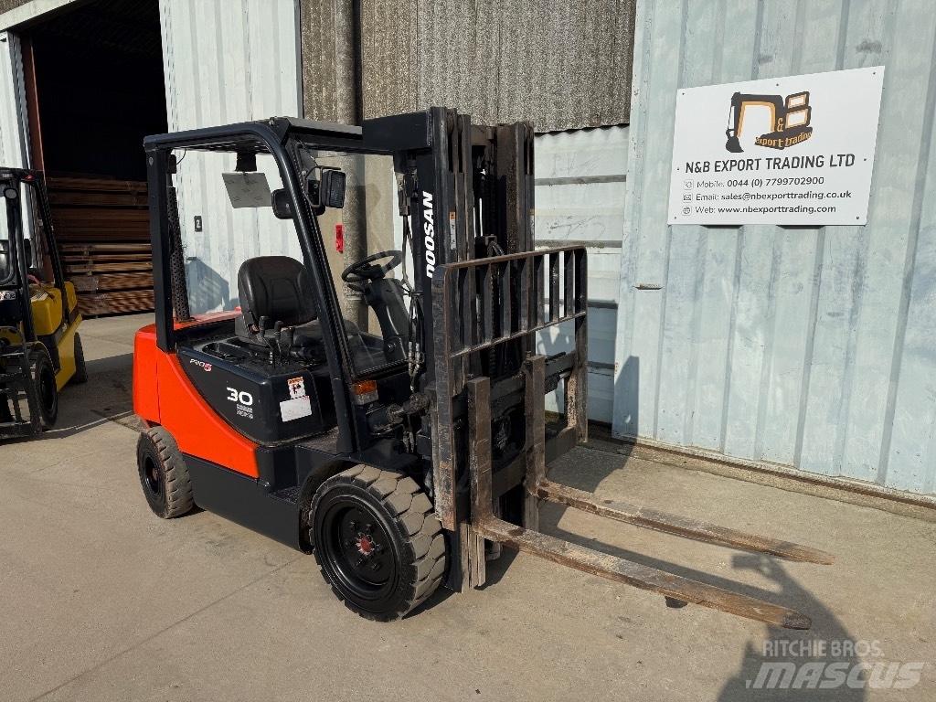 Doosan D 30 Diesel heftrucks