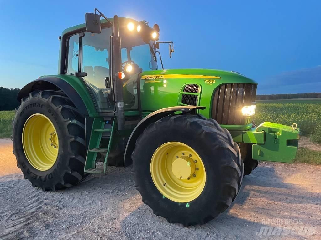 John Deere 7530 Tractoren