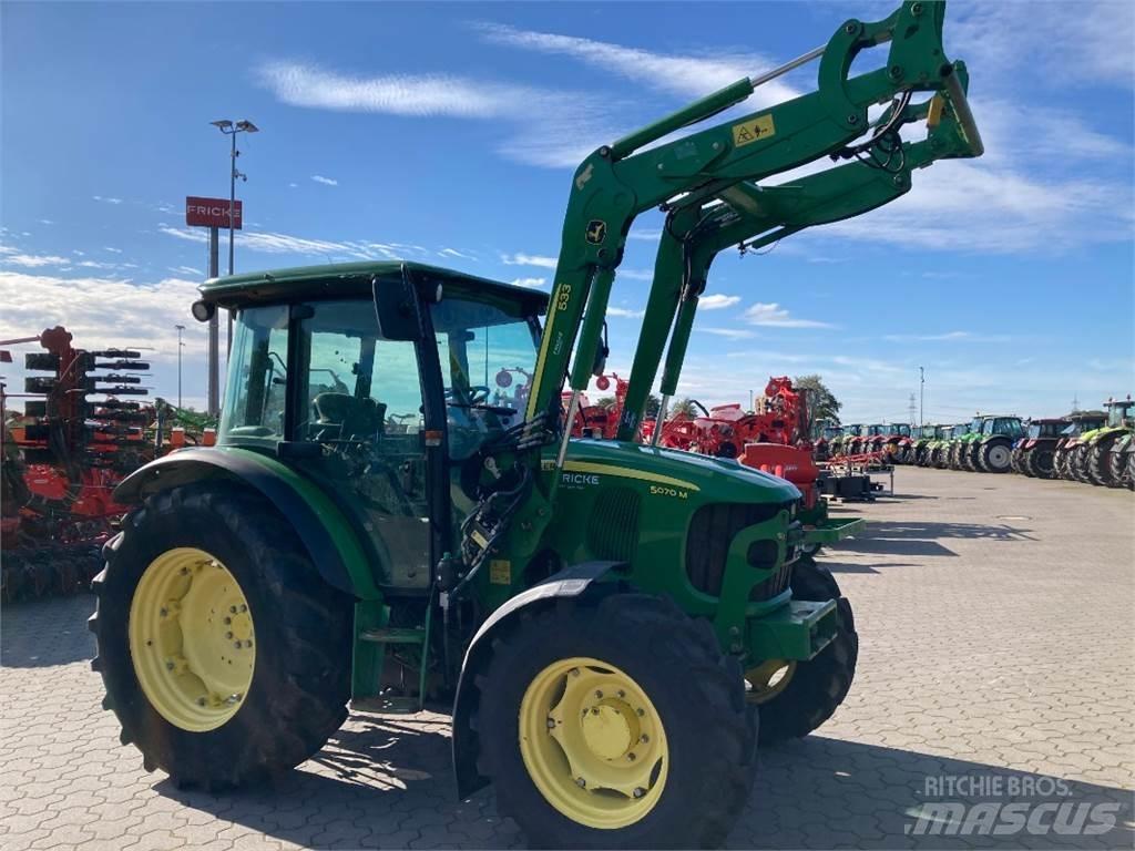John Deere 5070 M Tractoren