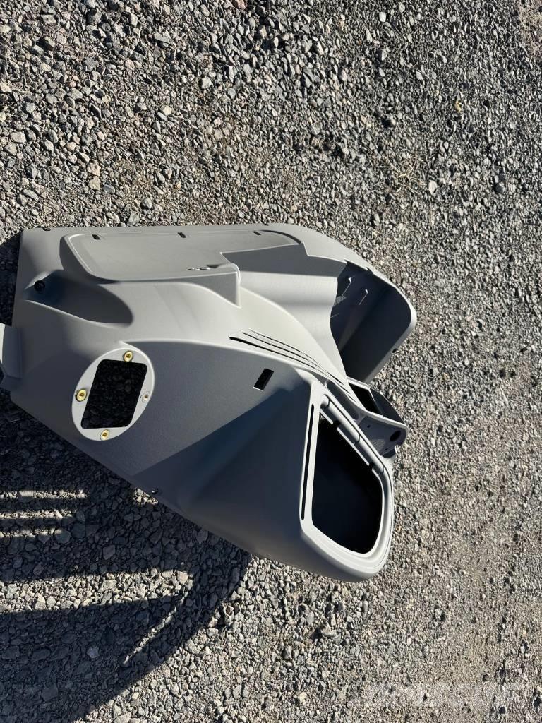 JCB 3 CX Side Panel Cabine en interieur