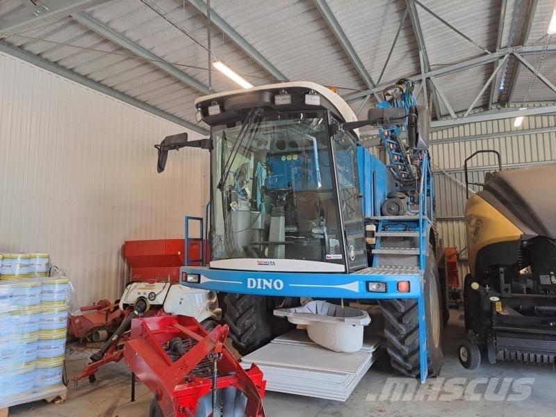 Agrio DINO 6000 Zelfrijdende spuitmachines