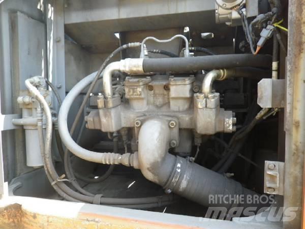 Hitachi EX200-5E Rupsgraafmachines