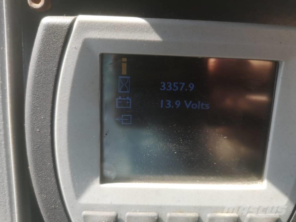 JCB 100 C Midigraafmachines 7t - 12t