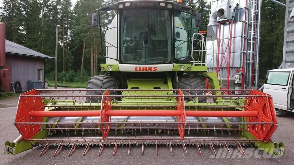 CLAAS Tucano 320 Maaidorsmachines