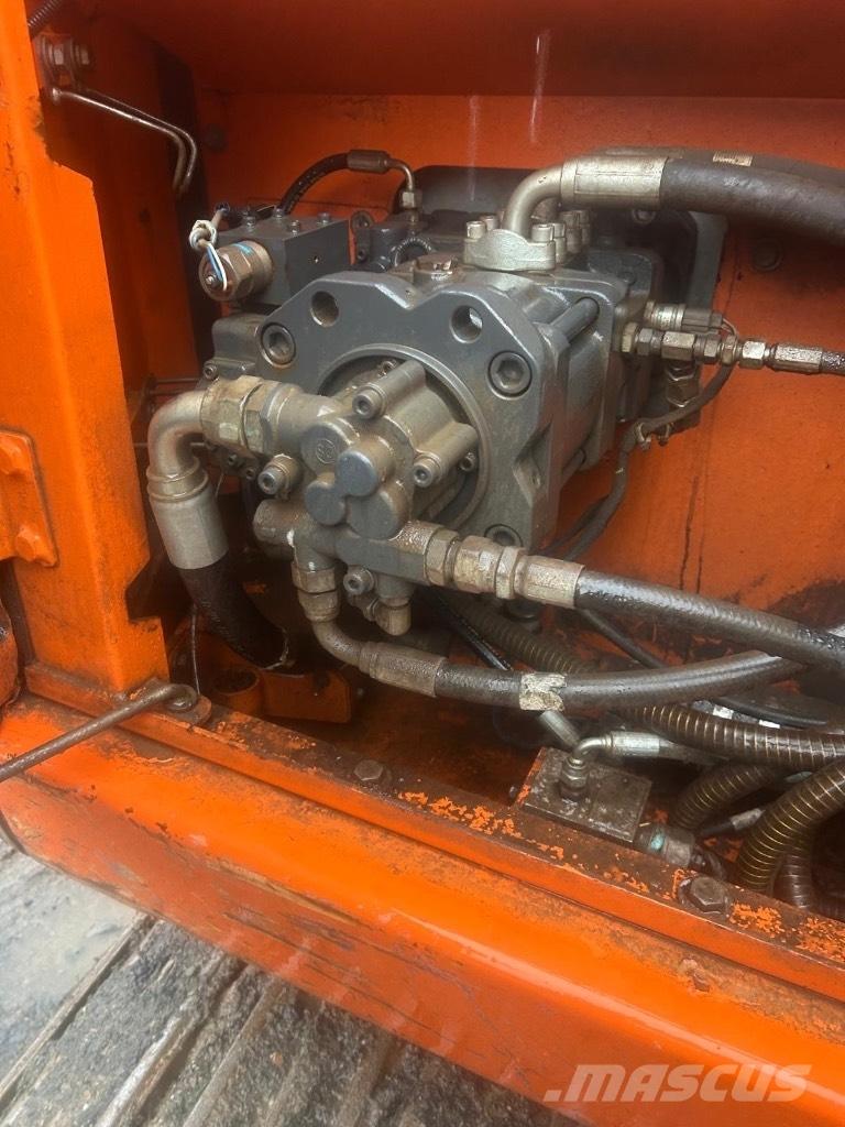 Doosan DX 140 Rupsgraafmachines
