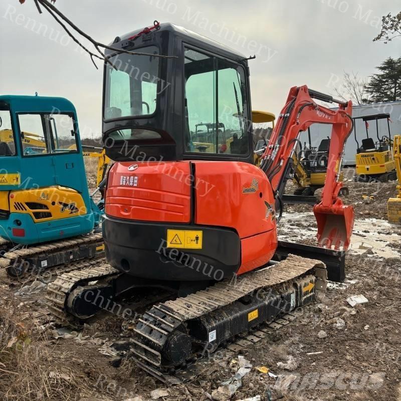 Kubota U 30 Minigraafmachines < 7t