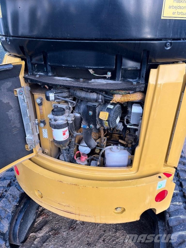 CAT 302 Minigraafmachines < 7t