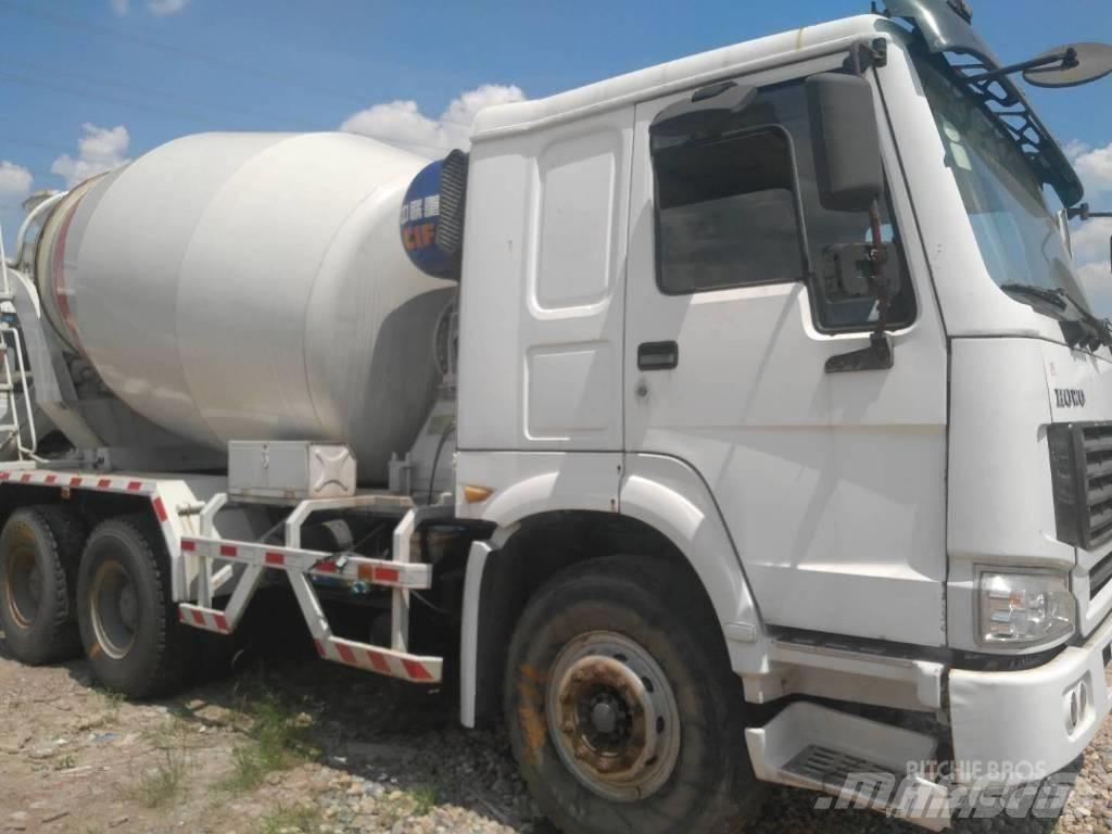 Howo 搅拌车 750 Betonmolens