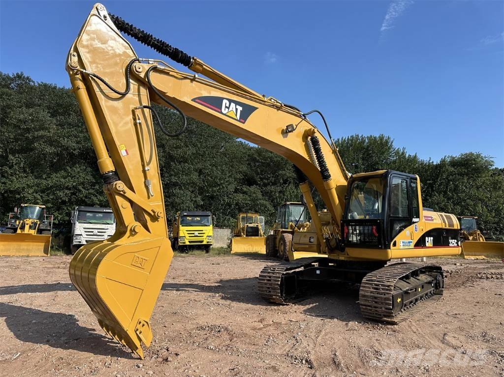 CAT 325 C Rupsgraafmachines