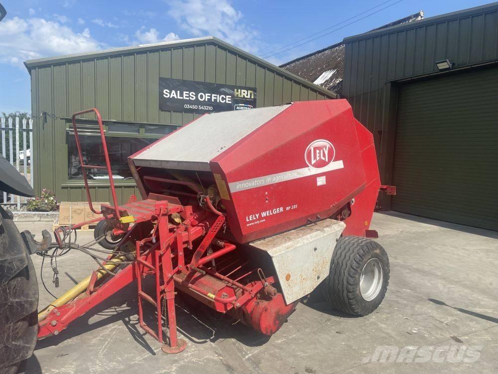 Welger RP235 Ronde-balenpersen