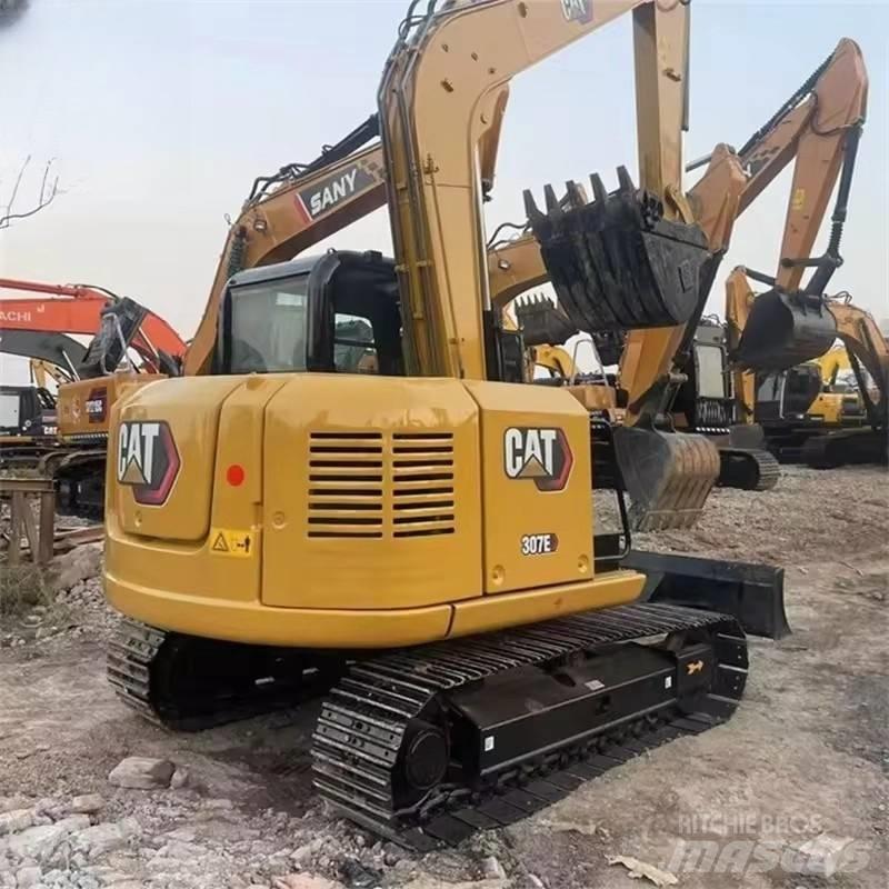 CAT 307 Rupsgraafmachines