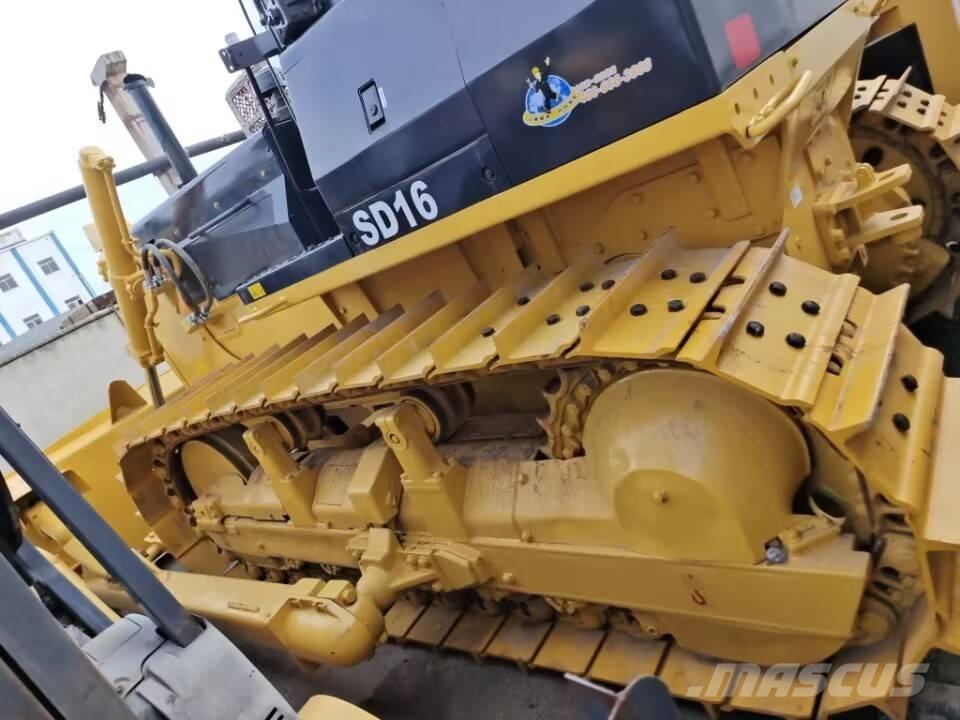 Shantui SD 16 Rupsdozers