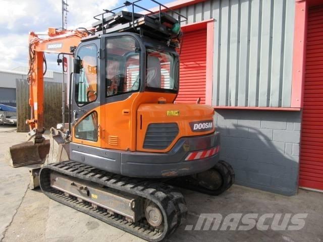 Doosan DX 85 R-3 Midigraafmachines 7t - 12t