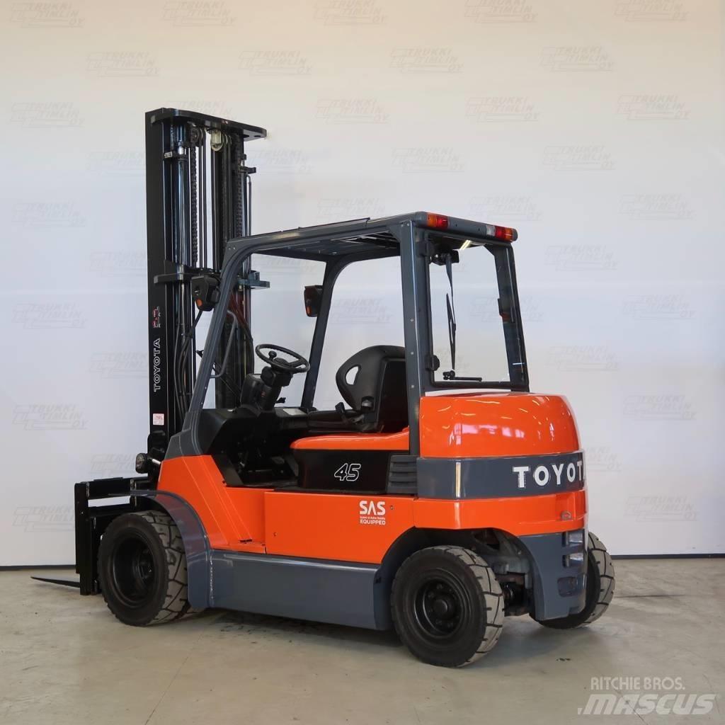 Toyota 7FBMF45 Elektrische heftrucks