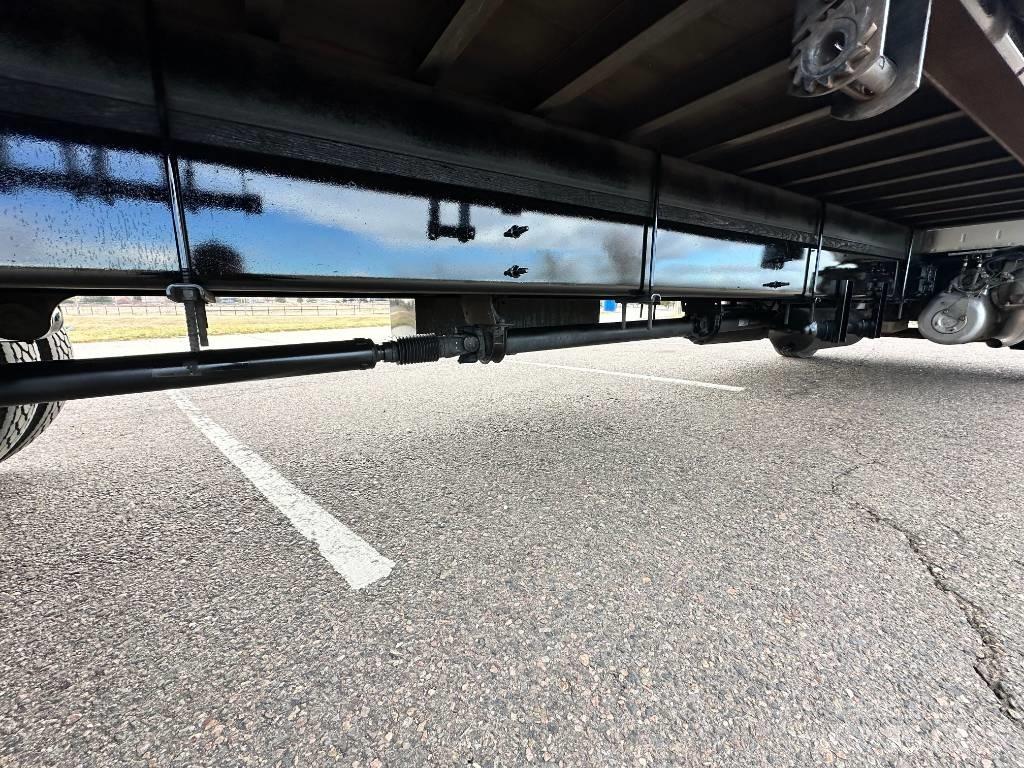 Hino 268 A Platte bakwagens