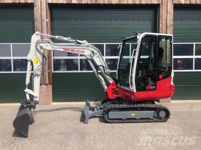 Takeuchi TB230 Minigraafmachines < 7t