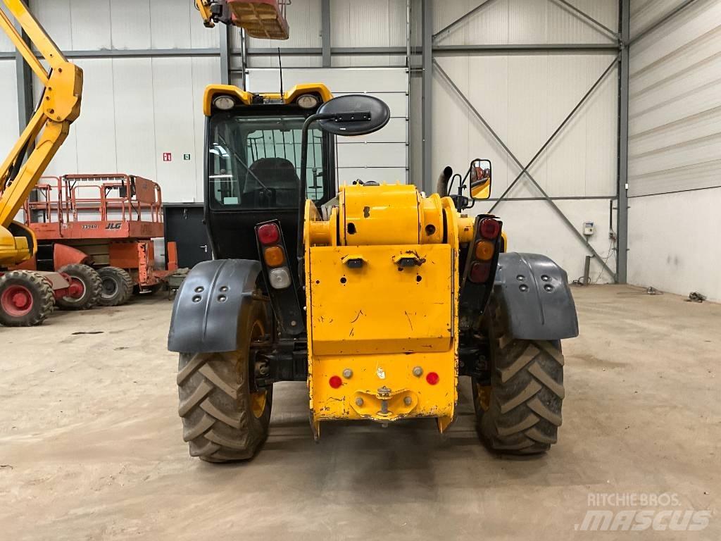 JCB 535-125 Verreikers