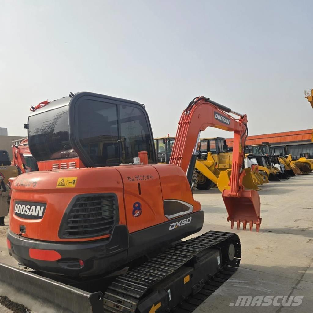 Doosan DX 60 Minigraafmachines < 7t