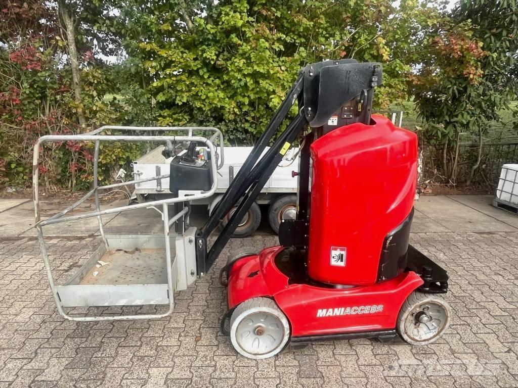 Manitou 100 VJR Personenliften en invalideliften