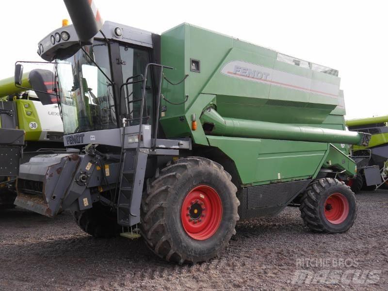 Fendt 8350 Maaidorsmachines