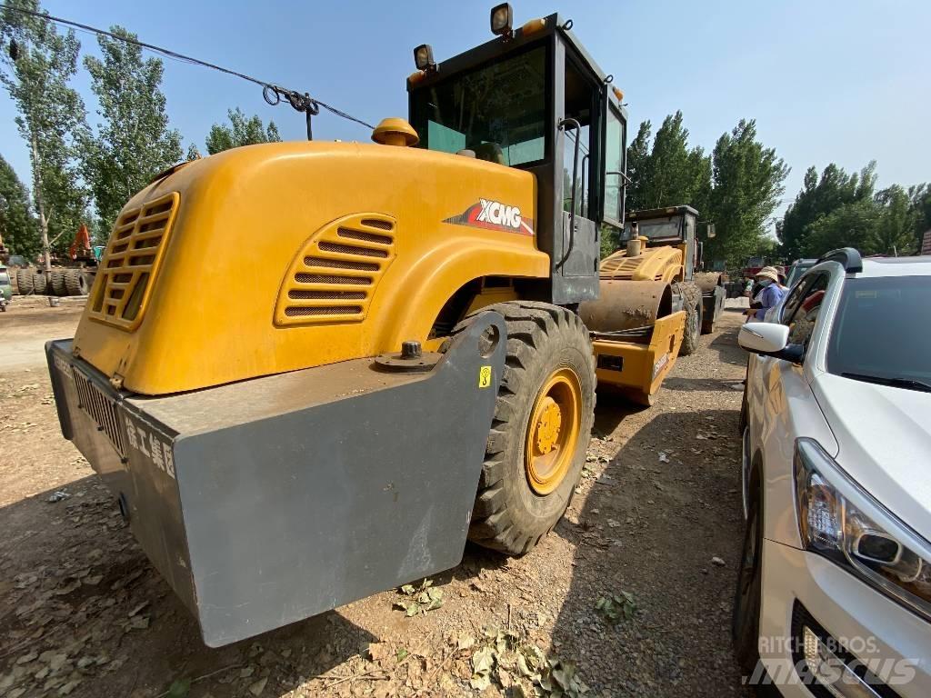 XCMG XSM220 Trilrolwalsen
