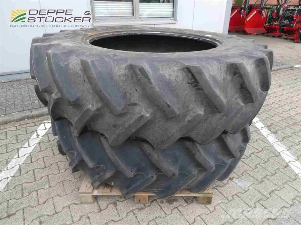 Goodyear 20.8R42 Banden, wielen en velgen