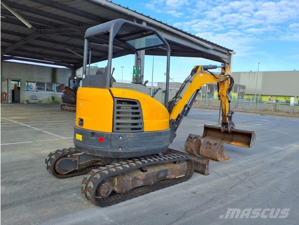 Bobcat E 26 Minigraafmachines < 7t